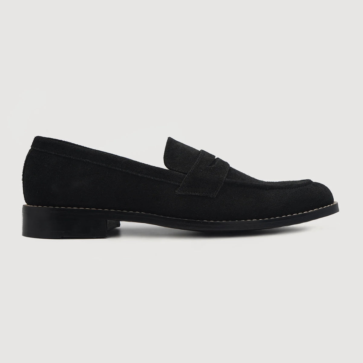 Black Goatskin Suede Leather Loafers - 固特异沿条缝制工艺与鞋头细节