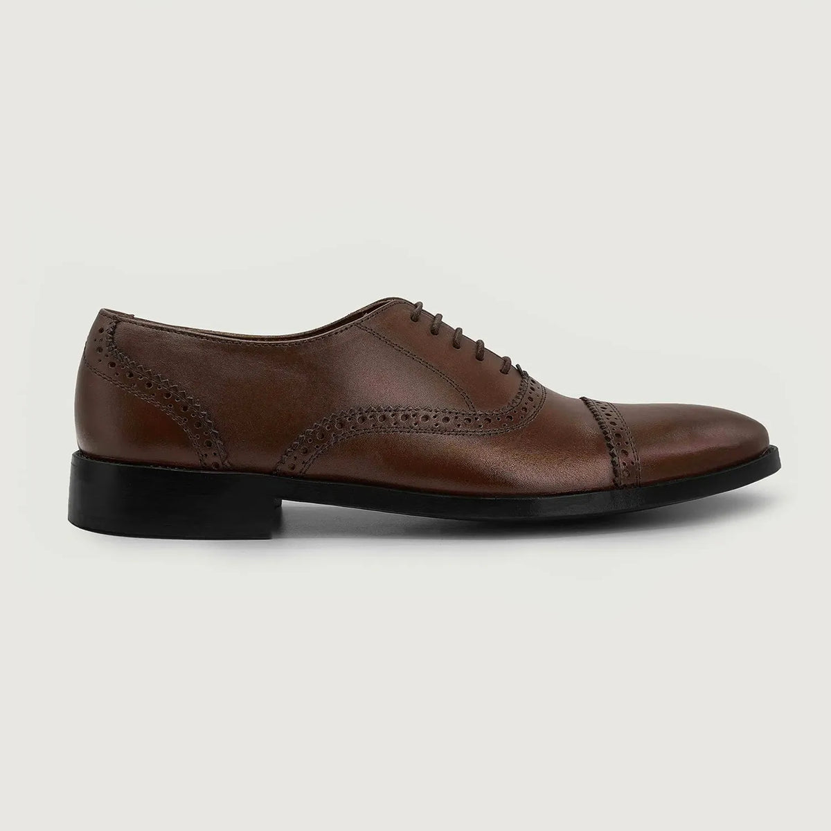 Brown Full-Grain leather Shoes - 固特异沿条缝制工艺与鞋头细节