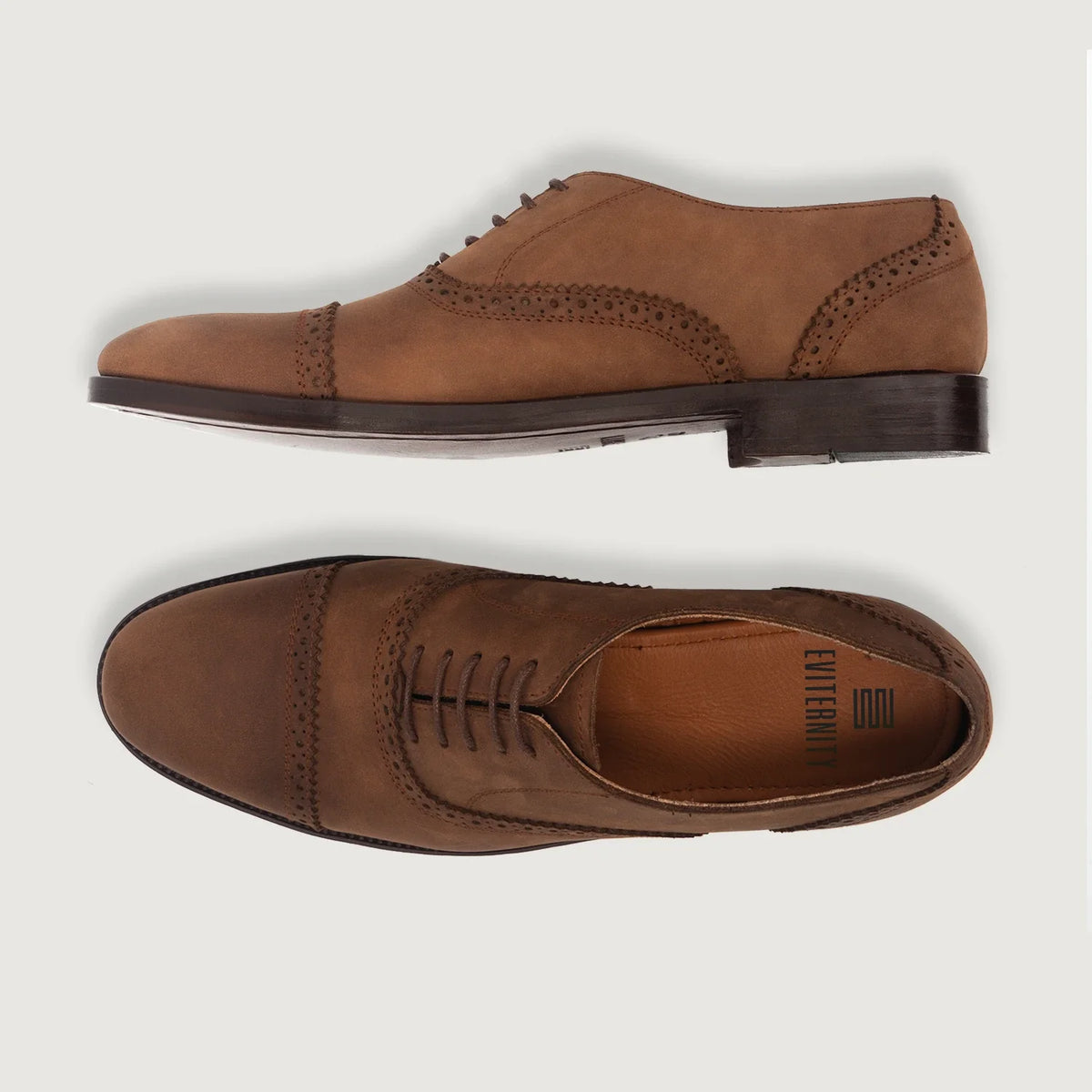 Greyson Brogues Oxford Oil Pull-up 复古棕 真皮皮鞋 男士 - 加固鞋跟护壁与高密度双排走线细节
