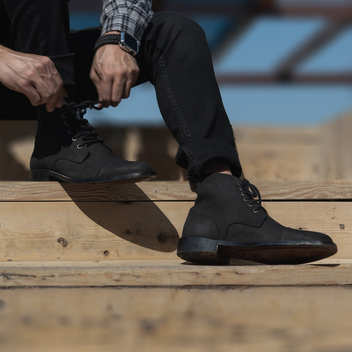 Orlaven Knight Derby 经典黑 Nubuck 真皮工装靴马丁靴 男士 footwear image 10