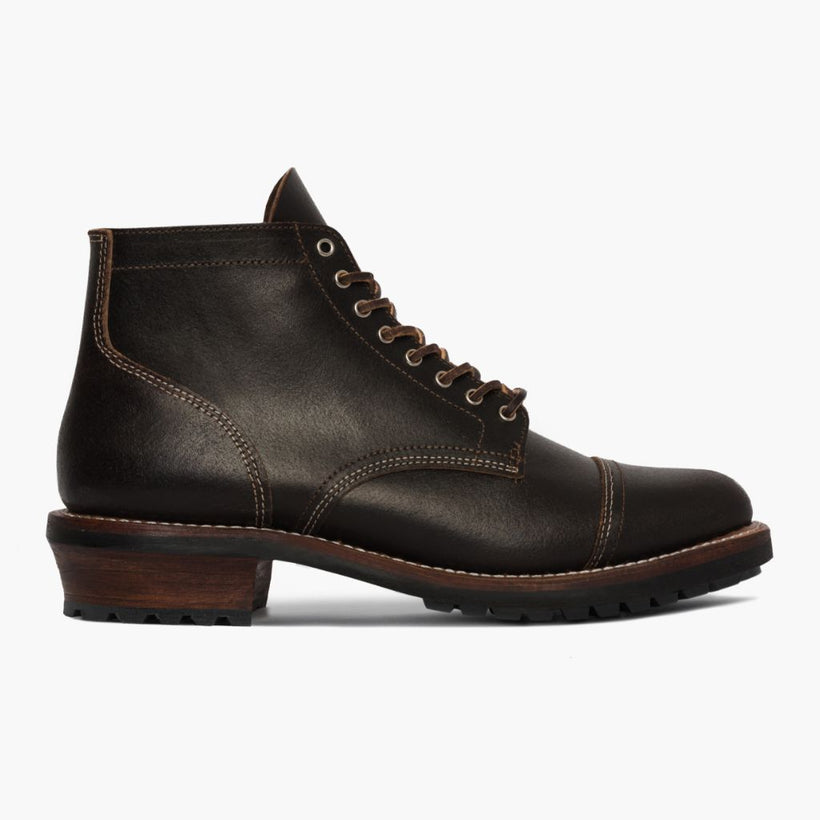 Vanguard Waxed Cacao Leather Boots 男士