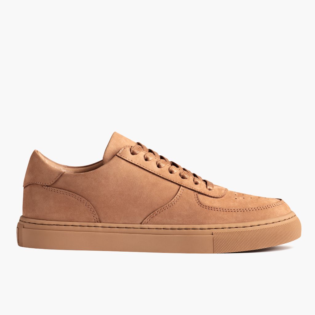 Classic Full-Grain leather Sneakers - 固特异沿条缝制工艺与鞋头细节