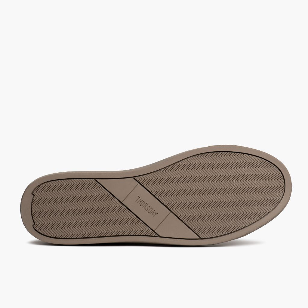 High-Traction Rubber Outsole & Lug Tread Pattern on Encore Taupe 真皮休闲板鞋运动鞋 男士