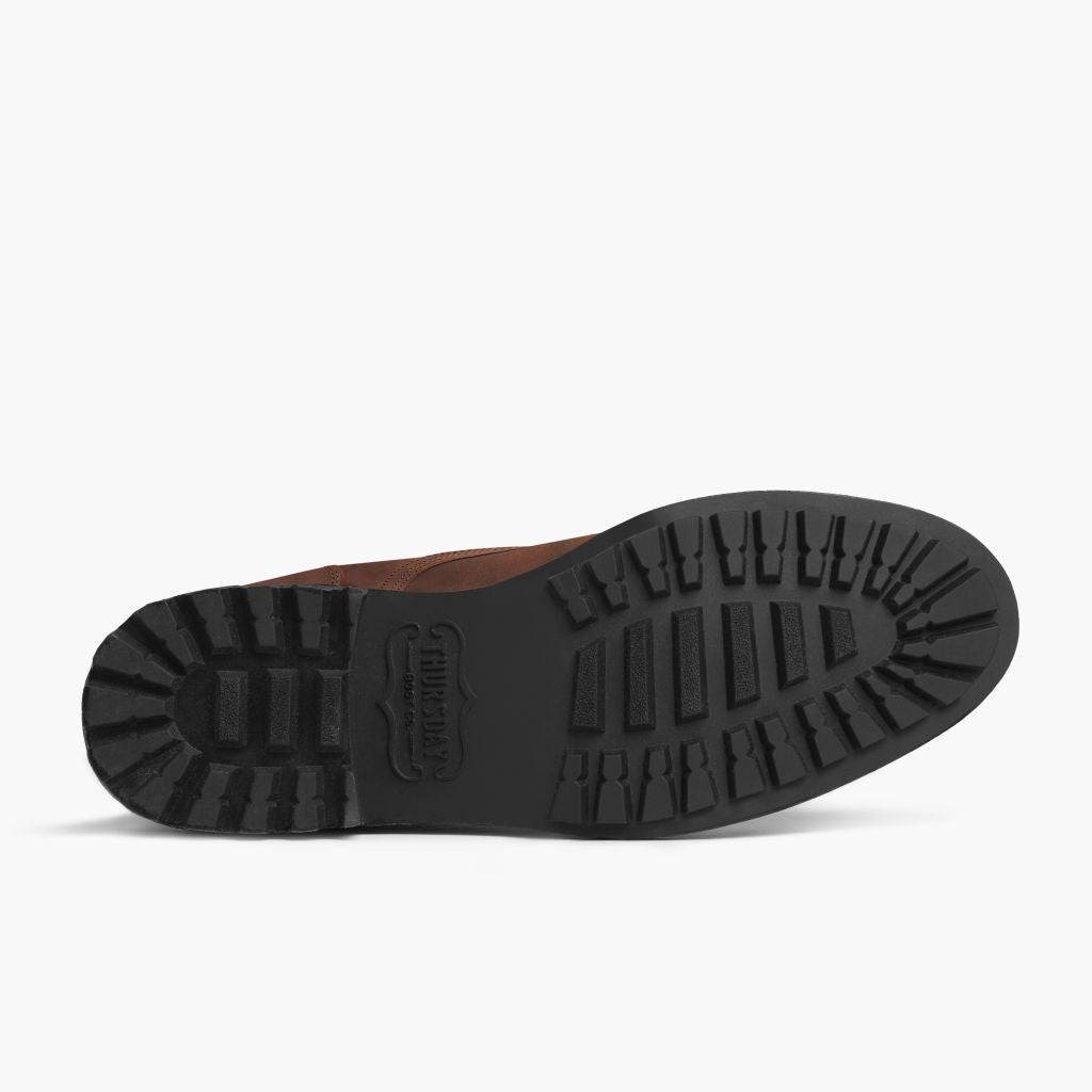 High-Traction Rubber Outsole & Lug Tread Pattern on Logger Arizona Adobe 真皮工装靴马丁靴 男士