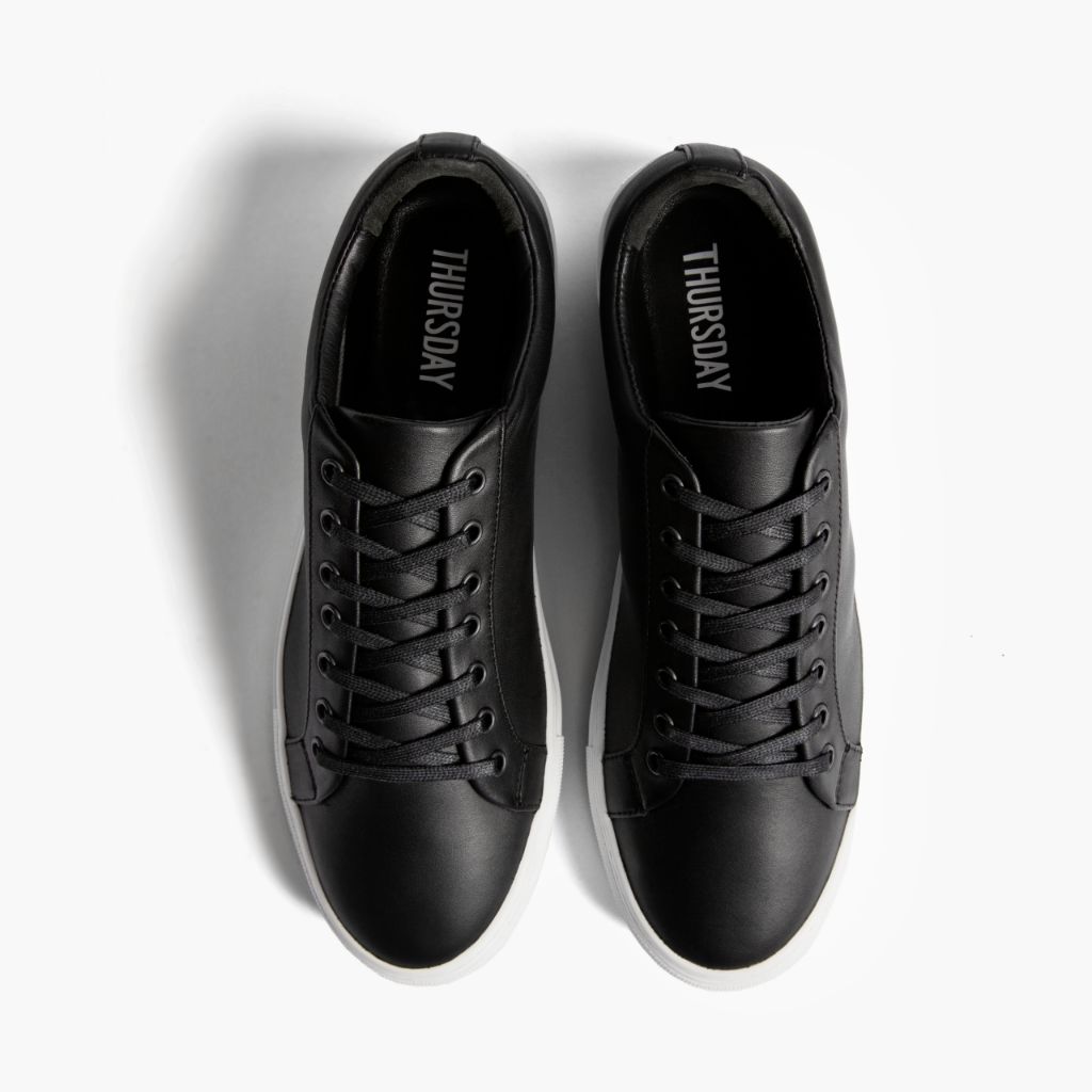 Premier Low Top 经典黑 真皮休闲板鞋运动鞋 男士 For Men - 加固鞋跟护壁与高密度双排走线细节