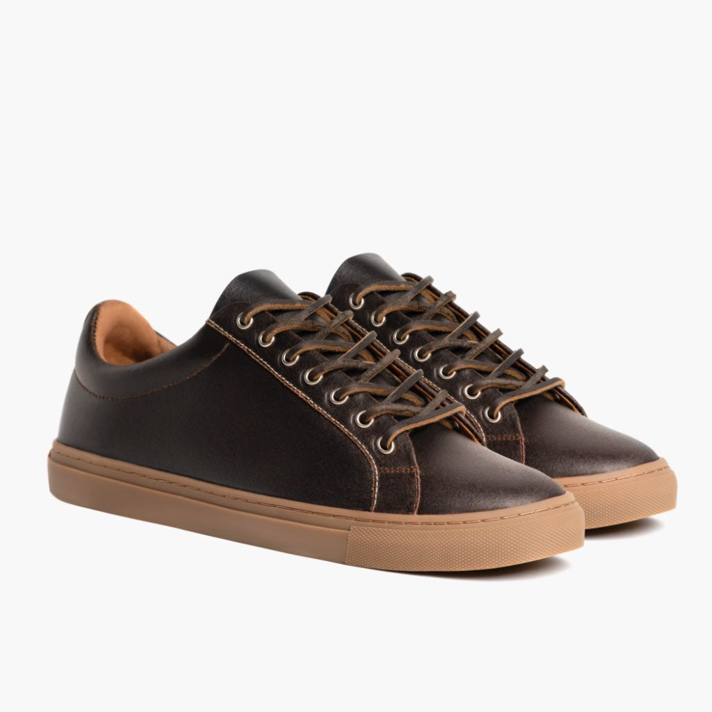 Premier Low Top Cacao 真皮休闲板鞋运动鞋 男士 For Men in Classic Full-Grain Leather - 侧面轮廓视角 | 官方商城选购