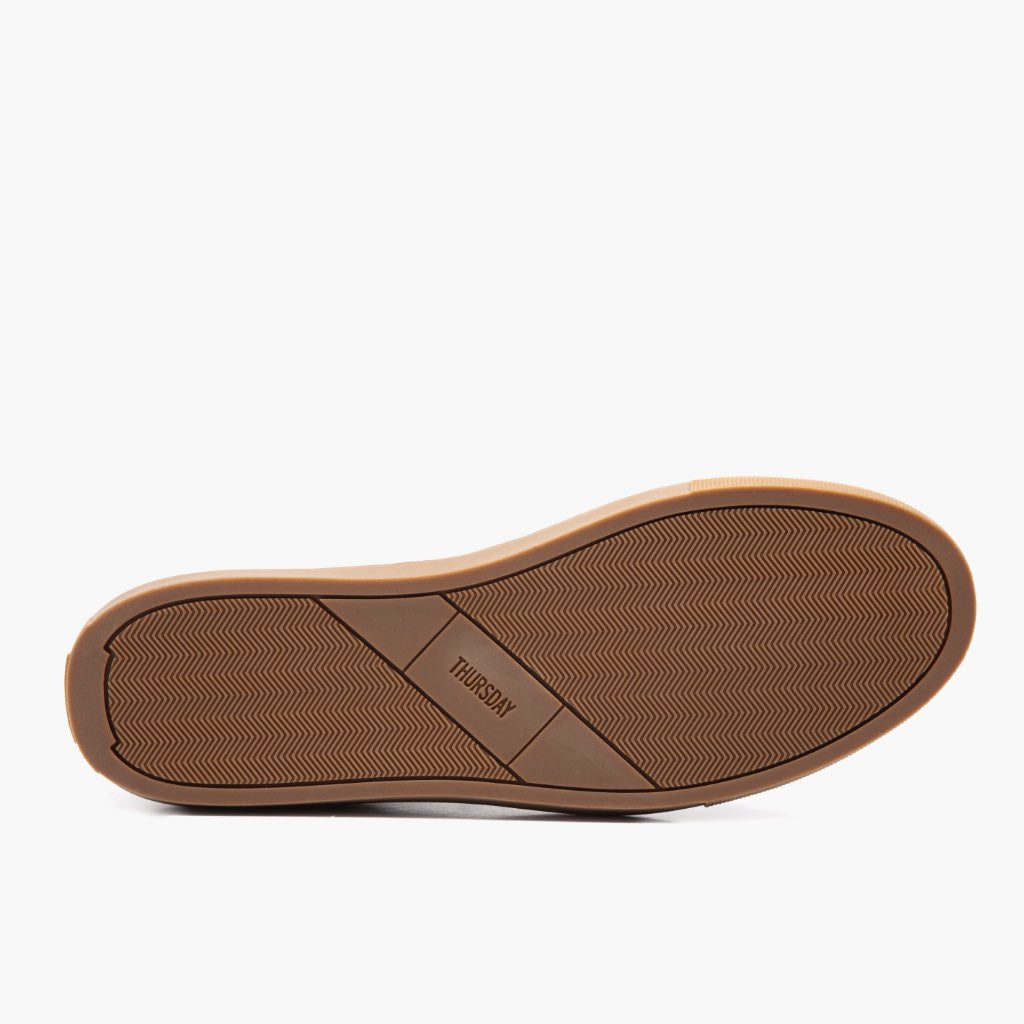 High-Traction Rubber Outsole & Lug Tread Pattern on Premier Low Top Cacao 真皮休闲板鞋运动鞋 男士 For Men