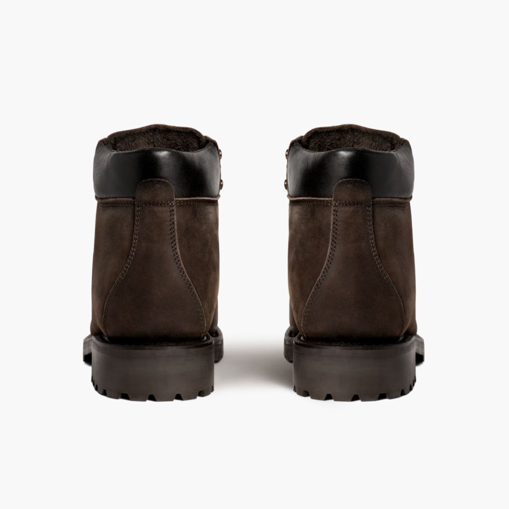 High-Traction Rubber Outsole & Lug Tread Pattern on Commander Tobacco 真皮工装靴马丁靴 男士