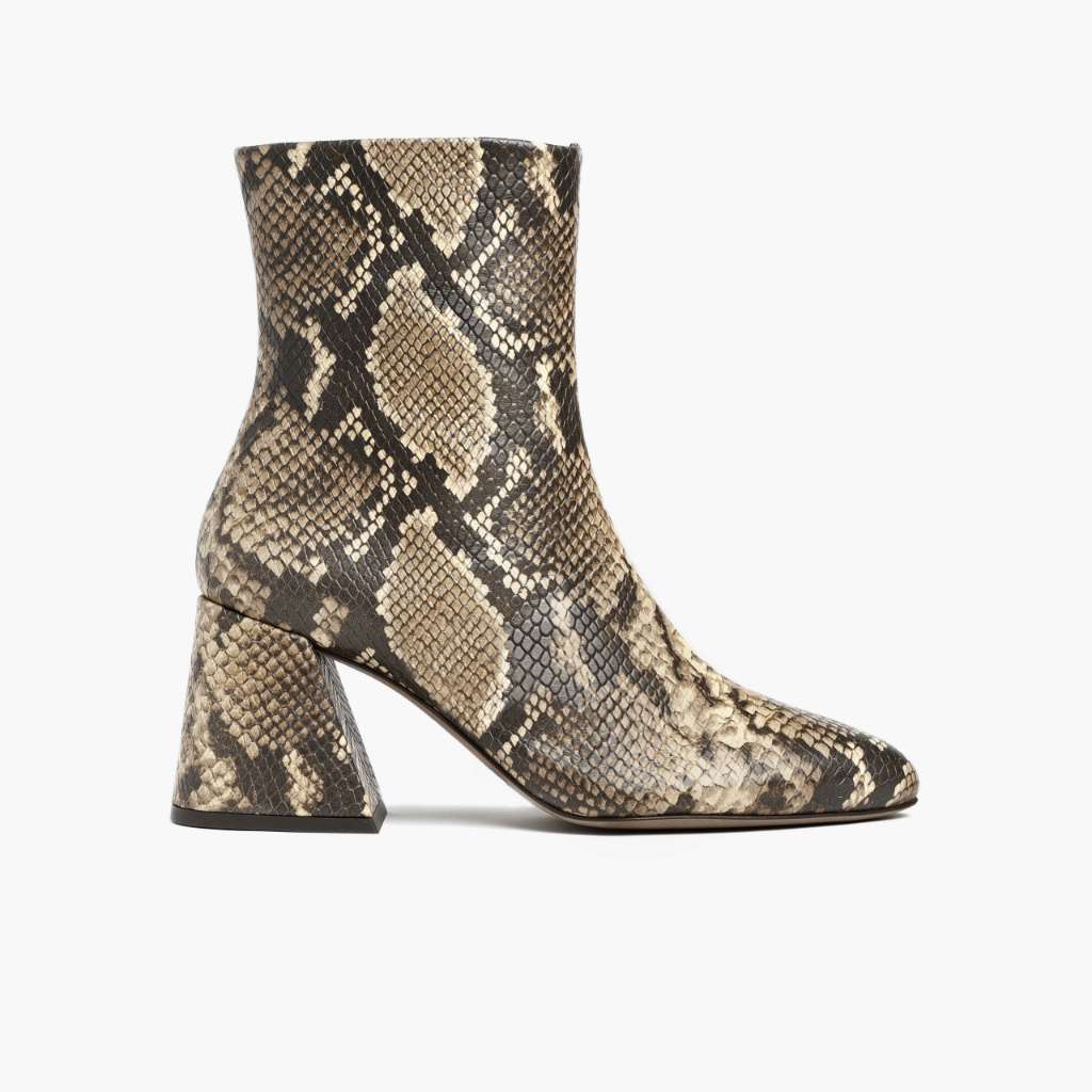 Heartbreaker Snake Print 真皮工装靴马丁靴 女士 in Classic Full-Grain Leather - 侧面轮廓视角 | 官方商城选购
