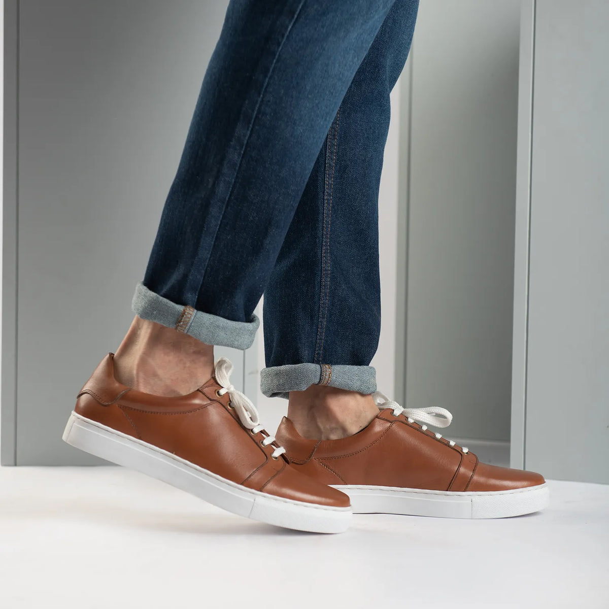Orlaven Carter Runn 浅棕褐色 真皮休闲板鞋运动鞋 男士 footwear image 10