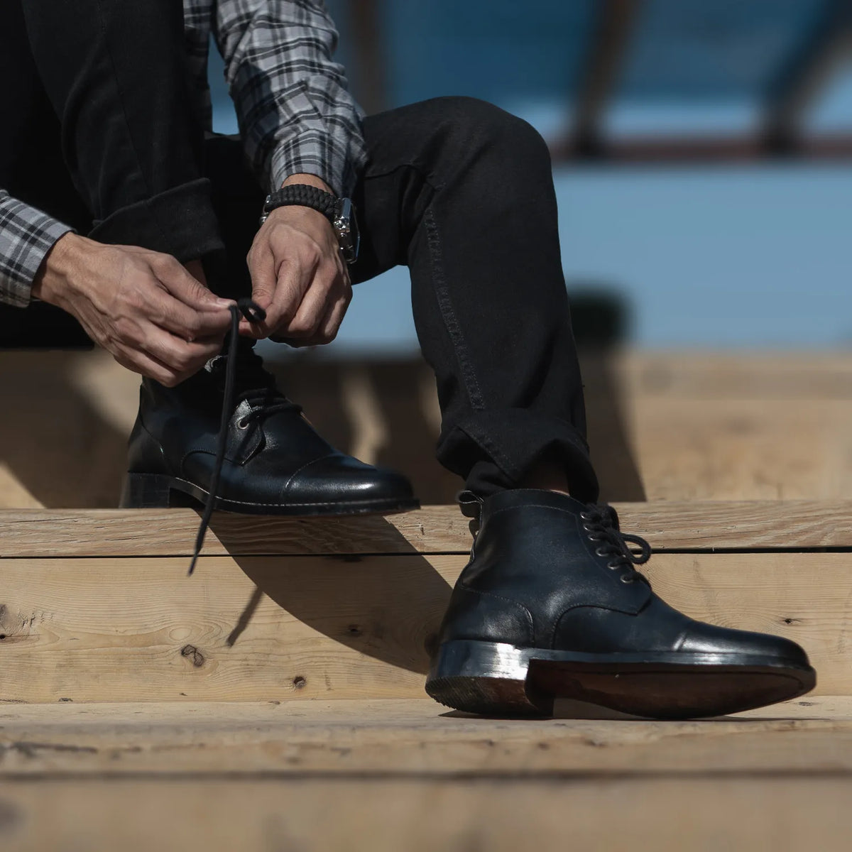 Orlaven Knight Derby 经典黑 真皮工装靴马丁靴 男士 footwear image 9