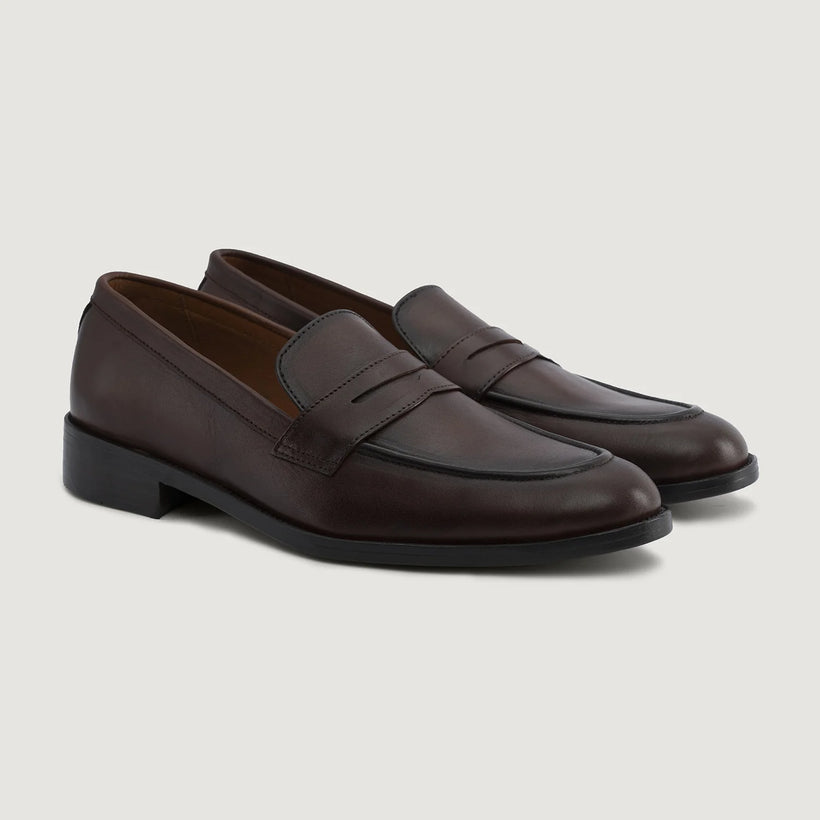 Baxton Burnished 棕色 Leather Loafers 男士