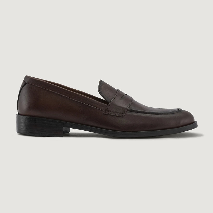 Baxton Burnished 棕色 Leather Loafers 男士