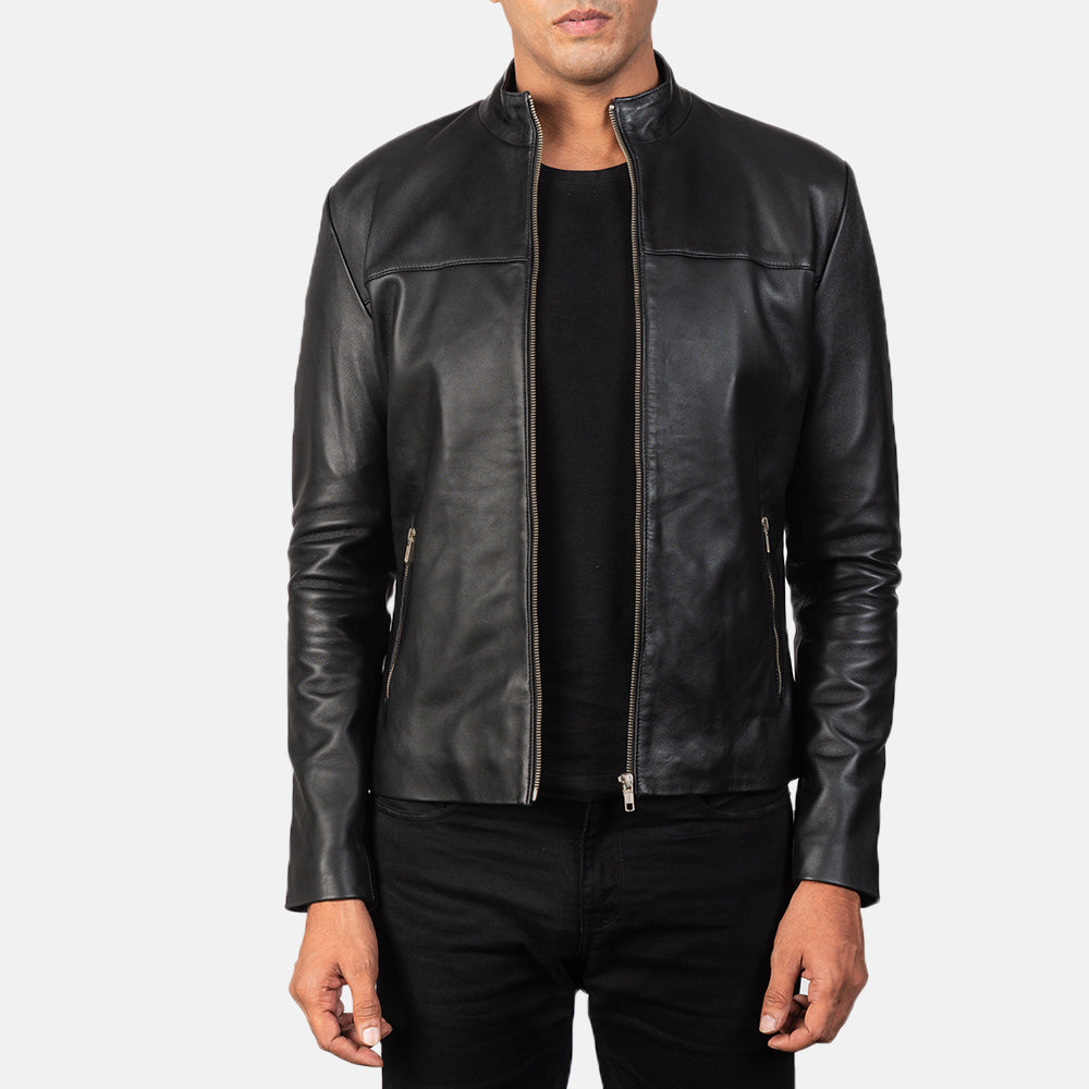 
Adornica 经典黑 真皮机车皮衣 男士 in Black Sheepskin Leather - 正面版型与定制立体剪裁轮廓 | 官方商城选购