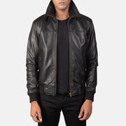 
Air Rolf 经典黑 真皮飞行员夹克 男士 in Black Sheepskin Leather - 正面版型与定制立体剪裁轮廓 | 官方商城选购