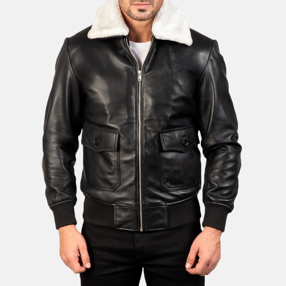 
细节特写 of Shirt with Removable Fur & Zipper Hardware on Airin G-1 Black & White Leather Bomber Jacket