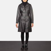 
Alexis 经典黑 Single Breasted 真皮大衣 女士 in Black Cowhide Leather - 正面版型与定制立体剪裁轮廓 | 官方商城选购