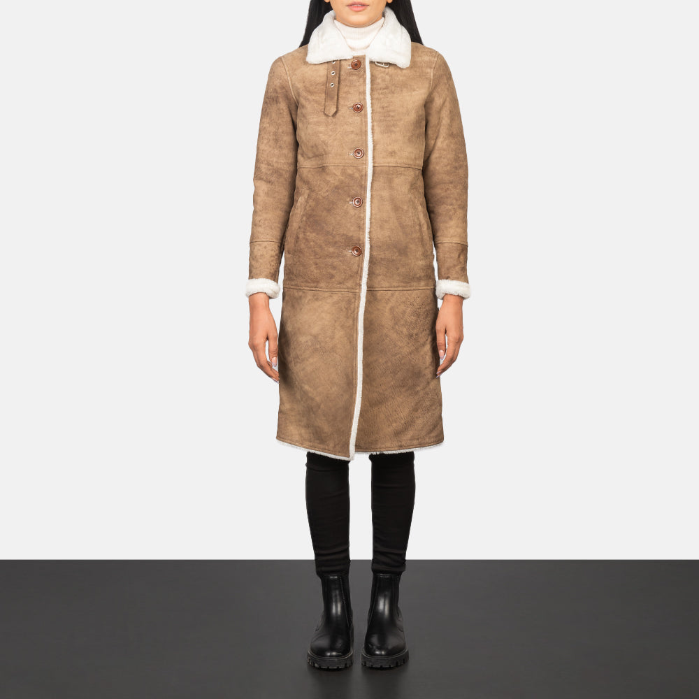 Women's Alina Shearling 棕色 真皮大衣 女士 - Lateral Side Profile View Showing Sleeve Cut &amp; Athletic Taper Fit