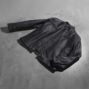 Button &amp; Hem Craftsmanship Construction Detail on Austere Matte 黑色 真皮机车夹克 男士