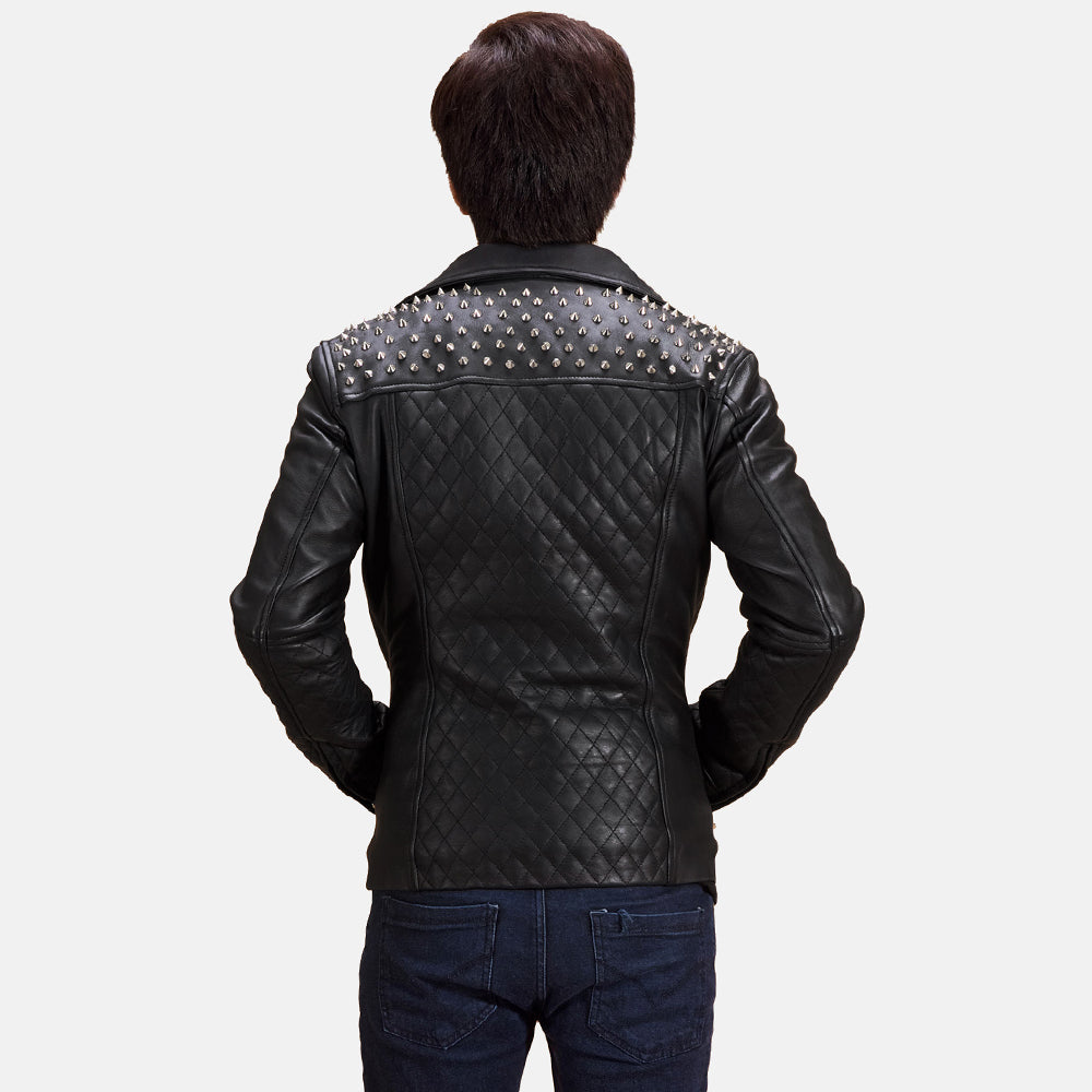 Close-Up Detail of Notch &amp; Zipper Hardware on Men's 黑色 Studded 真皮机车夹克 男士