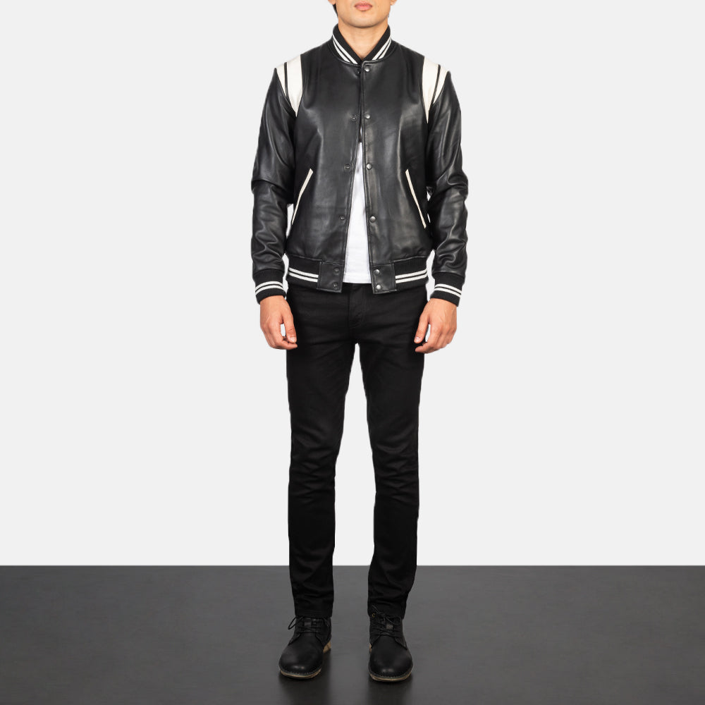 Men's Dantee 黑色 Leather Varsity 真皮夹克 男士 - Lateral Side Profile View Showing Sleeve Cut &amp; Athletic Taper Fit