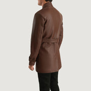 
细节特写 of High neck with Belt & Snap button Hardware on Dolf 复古棕 真皮夹克 男士