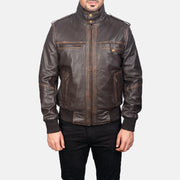
细节特写 of High neck & Zipper Hardware on Street Brown Leather Bomber Jacket