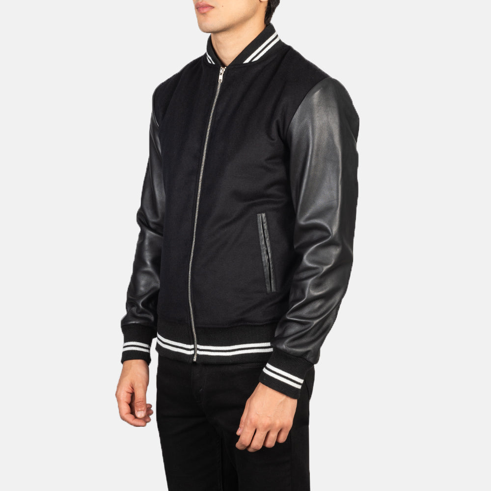 
Black Sheepskin Leather Varsity Jacket - 展现肩线贴合与利落下摆的背部视角