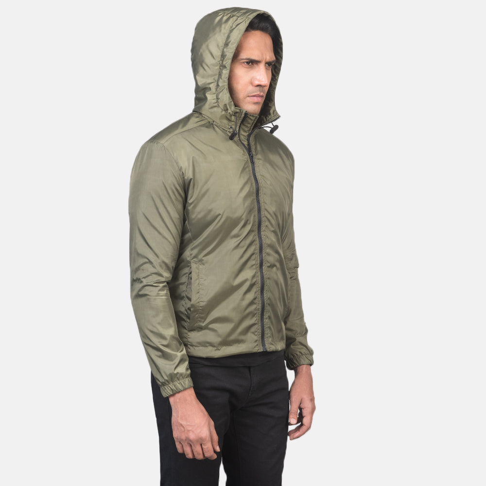 Green Nylon Hooded Jacket - 展现肩线贴合与利落下摆的背部视角