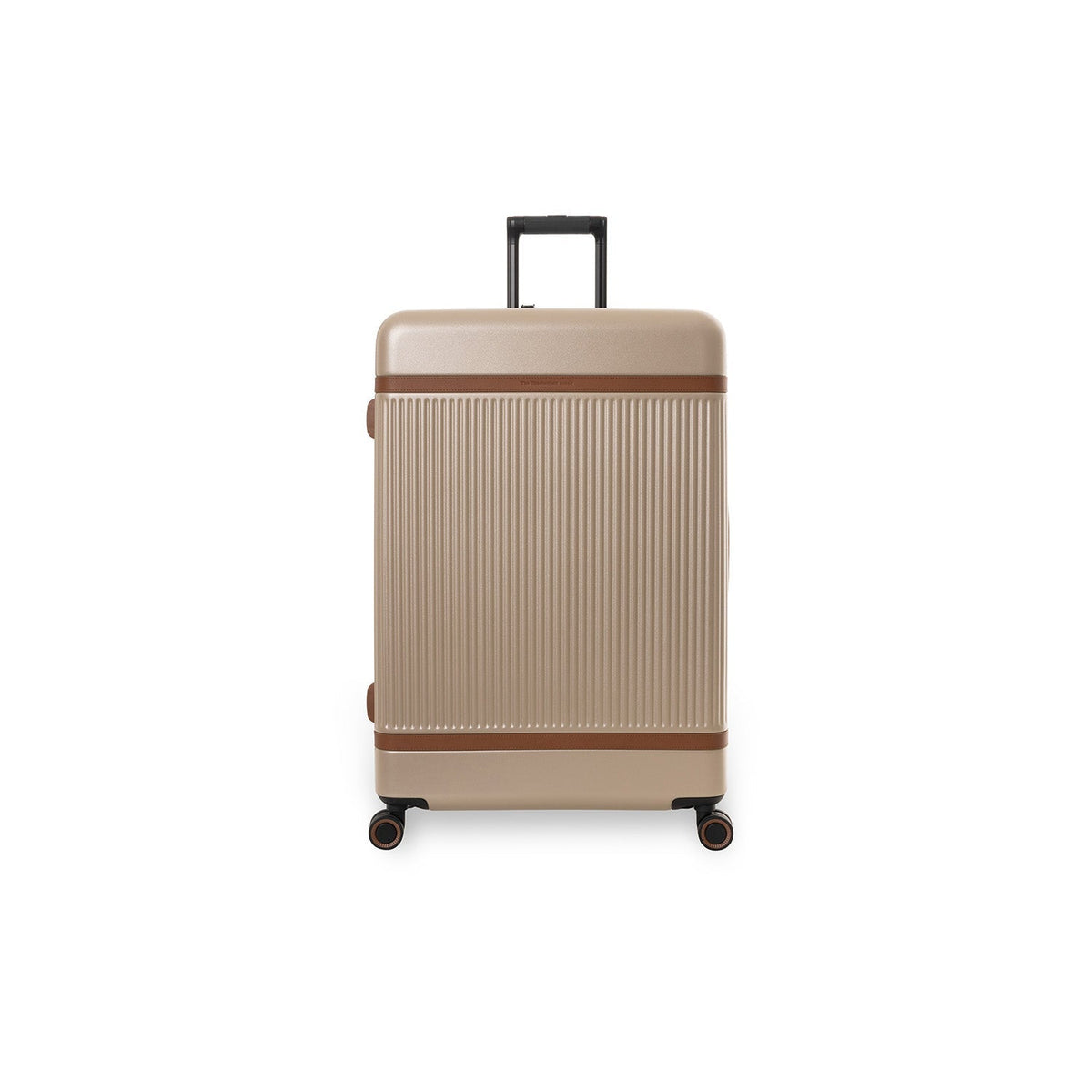 Styled Fit Perspective of Large Suitcase Zuna 女士 on Model - Natural Daylight Drape