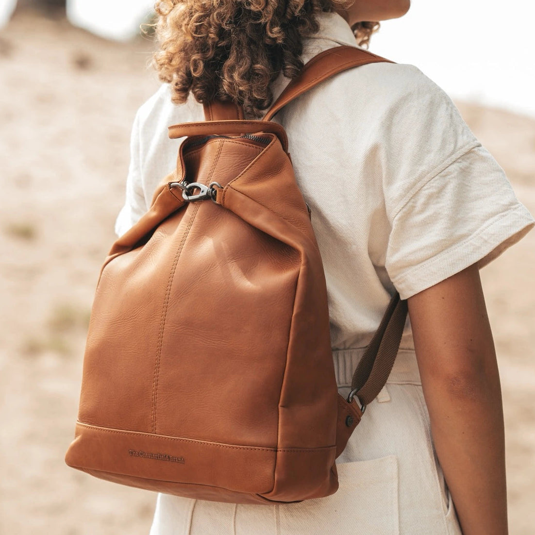 Manchester Full-Grain Leather Backpack 女士 – alternate product view 2