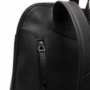 Tigris Full-Grain Leather Backpack 女士 - Structured Side Profile Showing Gusset Depth &amp; Expansion Capacity