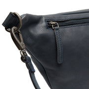 
内衬展示 Showing Dedicated Padded Laptop Sleeve & Multi-Compartment Organization