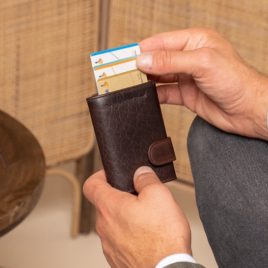 Mannheim Full-Grain Leather Card Holder 女士 – alternate product view 2