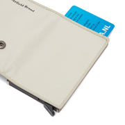 
内衬展示 Showing Dedicated Padded Laptop Sleeve & Multi-Compartment Organization