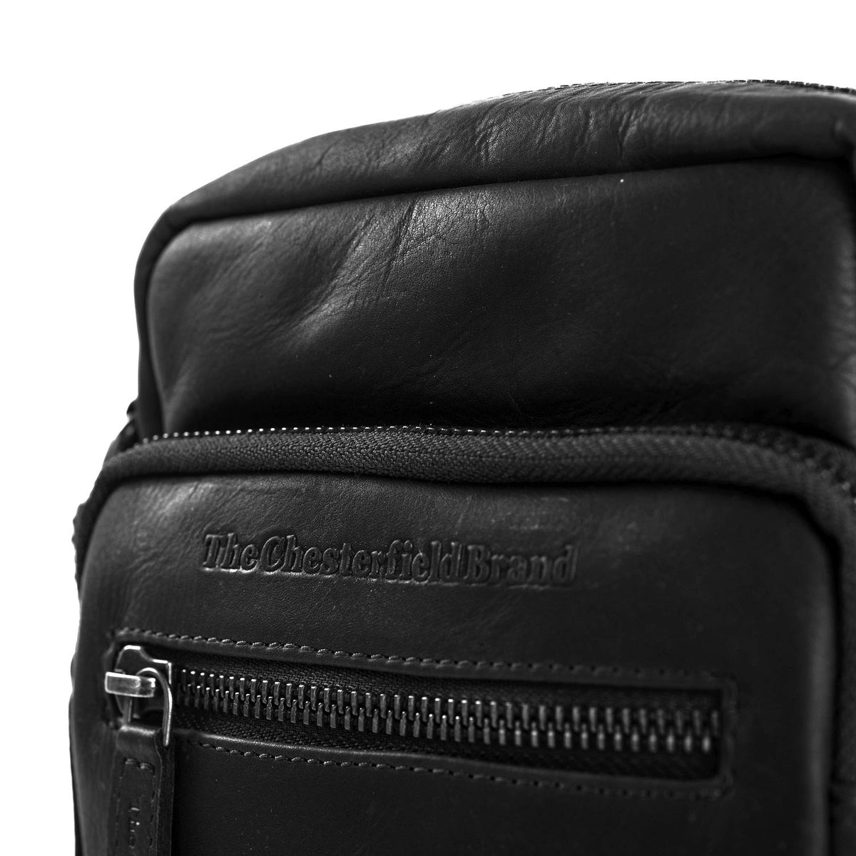 Solid Antique Brass Hardware &amp; Heavy-Duty Dual Zipper Detail on Bremen Full-Grain Leather Crossbody Bag 男士