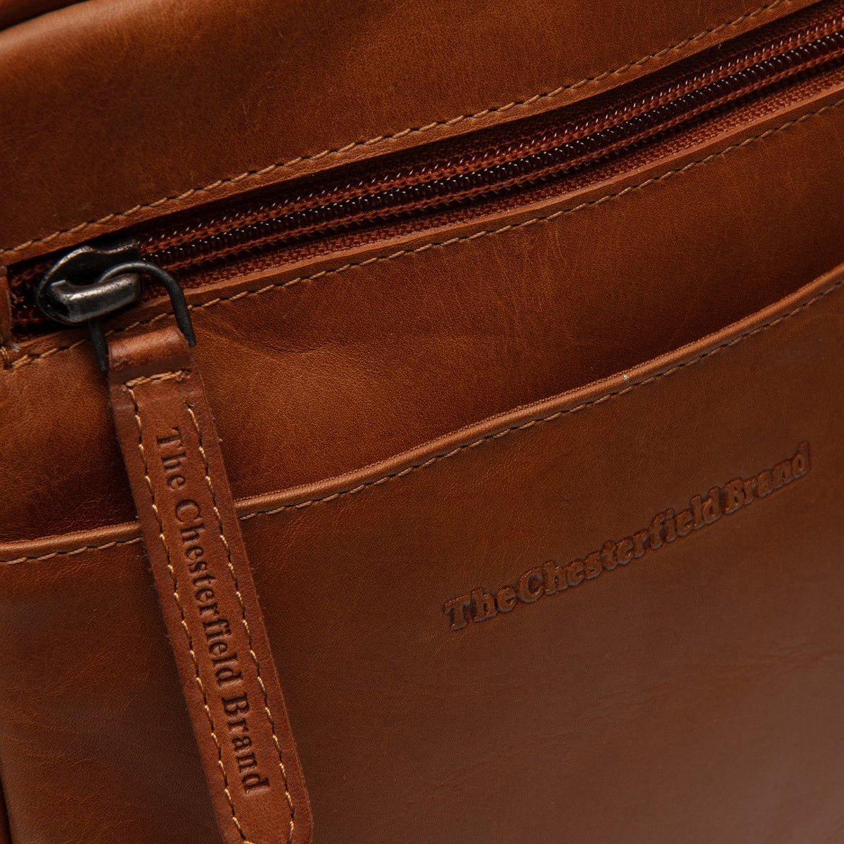 Laveno Full-Grain Leather Crossbody Bag 男士 – alternate product view 3