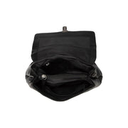 Close-Up Detail of Classic Collar &amp; Heavy-Duty Zipper Hardware on Angera Full-Grain Leather Handbag 女士
