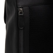 
Solid Antique Brass Hardware & Heavy-Duty Dual Zipper Detail on Farrow 头层真皮笔记本双肩包