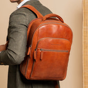 Maggiore Full-Grain Leather Laptop Backpack 男士 – alternate product view 2