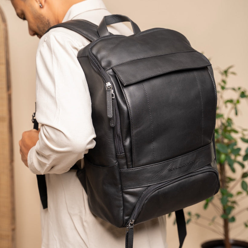 Rich Full-Grain Leather Laptop Backpack 男士