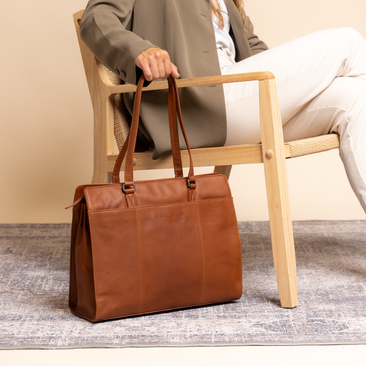Fidenza Full-Grain Leather Shoulder Bag 女士 – alternate product view 3