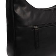 
内衬展示 Showing Dedicated Padded Laptop Sleeve & Multi-Compartment Organization