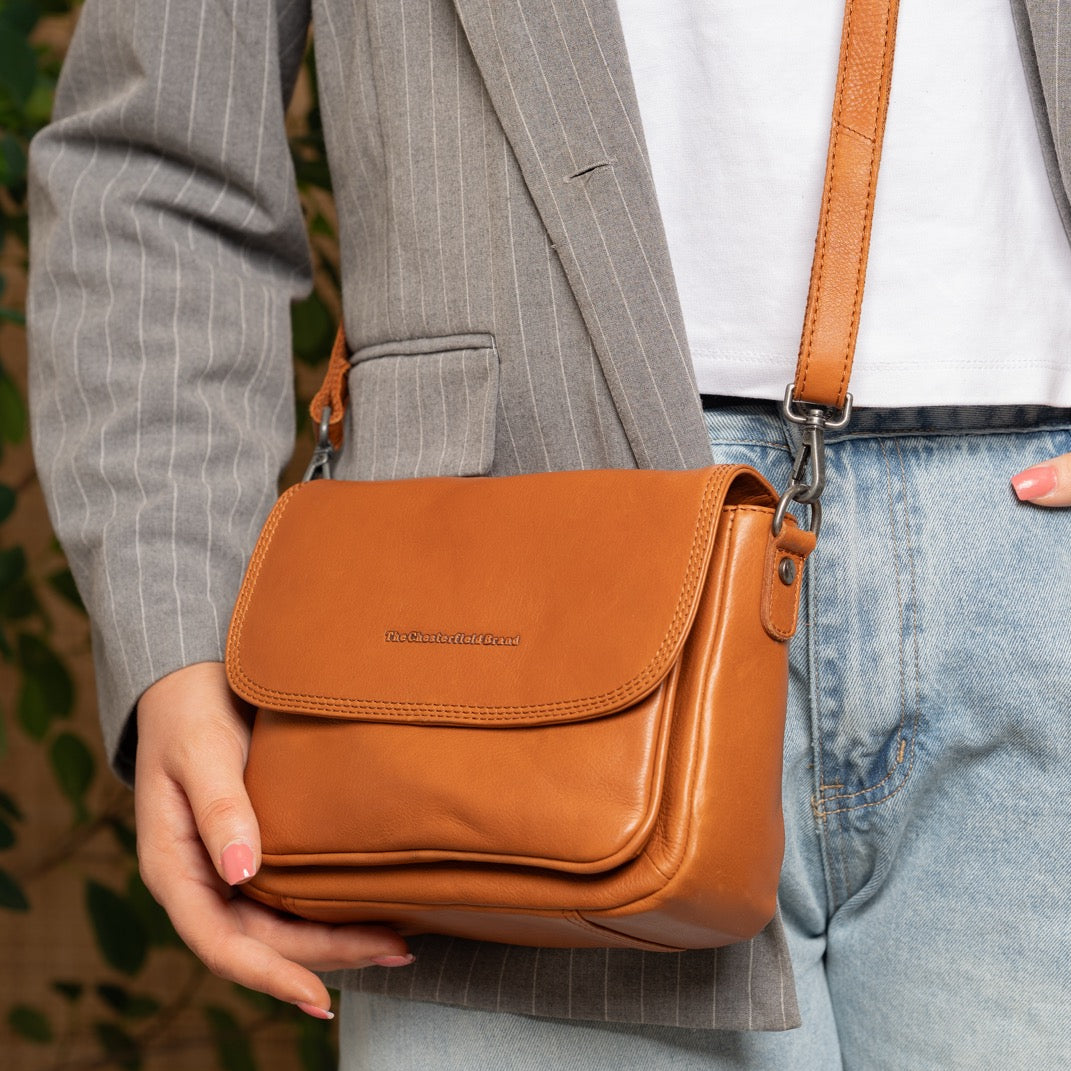 Miloa Full-Grain Leather Shoulder Bag 女士 – alternate product view 2