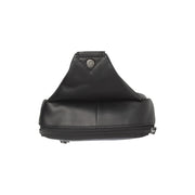 
Leather Sling Bag Salla - 立体侧面展现包身风琴褶与扩容深度