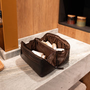 Elmia Full-Grain Leather Toiletry Bag 女士 – alternate product view 2