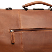 Solid Antique Brass Hardware &amp; Heavy-Duty Dual Zipper Detail on Corfu Full-Grain Leather Weekender Bag 女士