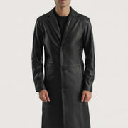 Close-Up Detail of Notch &amp; Button Hardware on Mateo Black Leather Single Breasted Coat