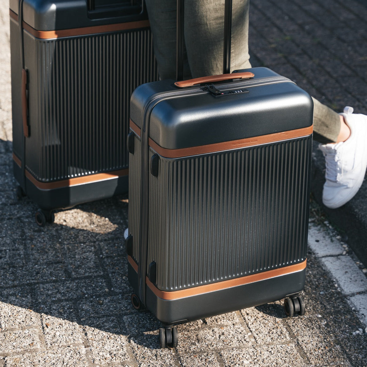
Medium Suitcase Zuna 女士 女士 – alternate product view 3