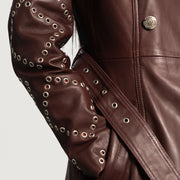 Close-Up Detail of Notch &amp; Button &amp; Waist belt Hardware on Women's Missoni Maroon 真皮长款风衣 女士